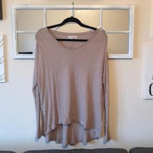 Light brown sweater/too